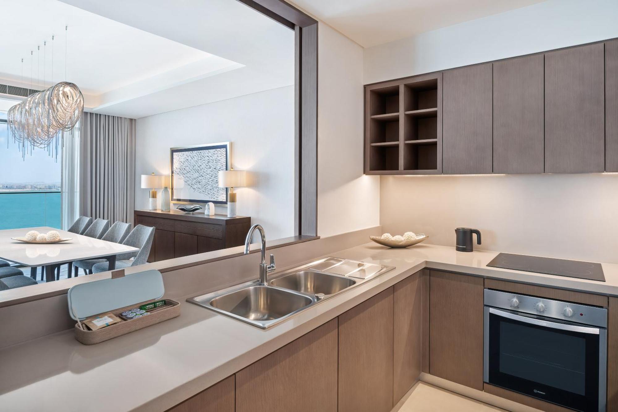 Address Bahrain 5*